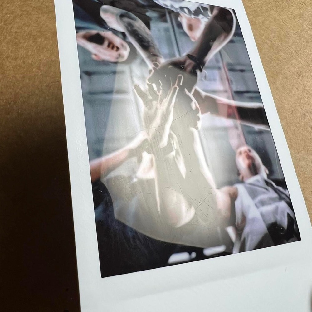 One direction Polaroid - Picture 4 of 7